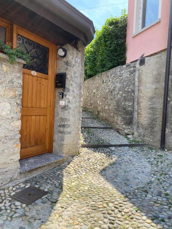 Al Cottage Oliveto Lario Exteriör bild